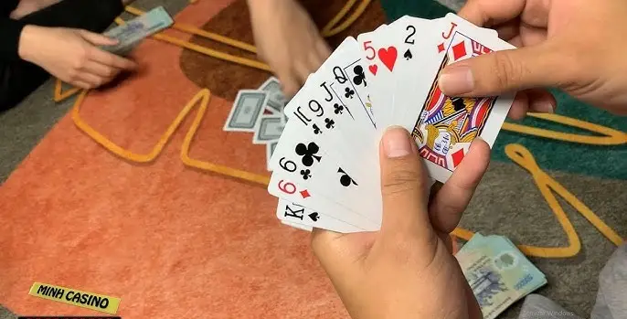 Trick bịp bài cào 9 nút – Những bí quyết không phải ai cũng biết đến